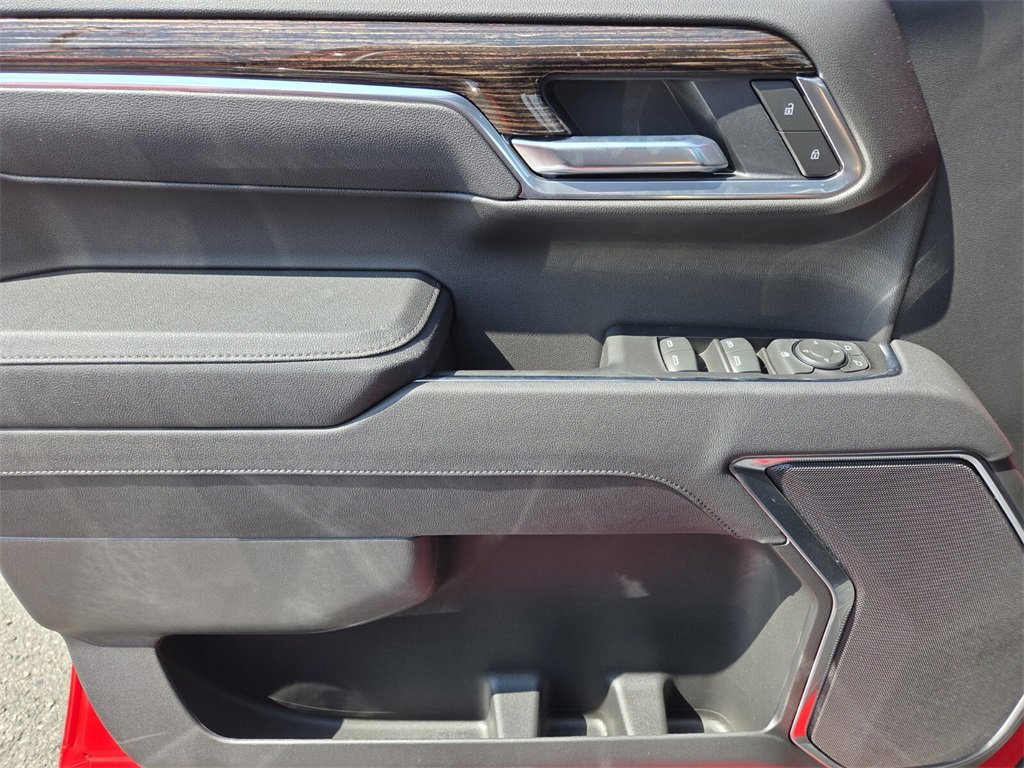 New 2026 GMC Sierra 1500 SLE image 22