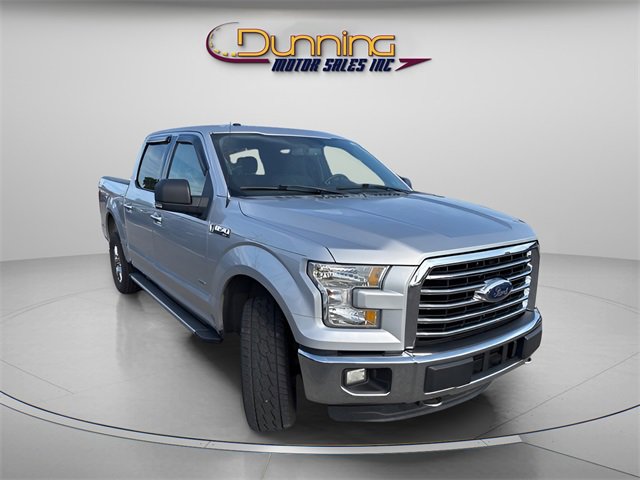 Used 2015 Ford F150 XLT w/ Equipment Group 301A Mid image 4