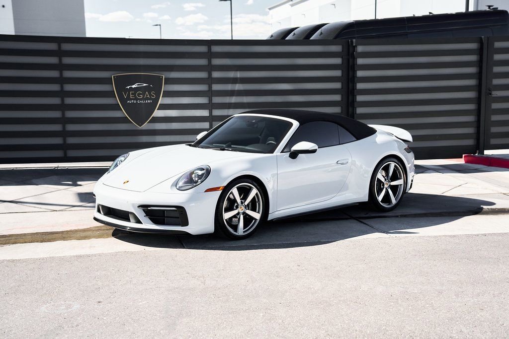 Used 2024 Porsche 911 Carrera 4S image 5