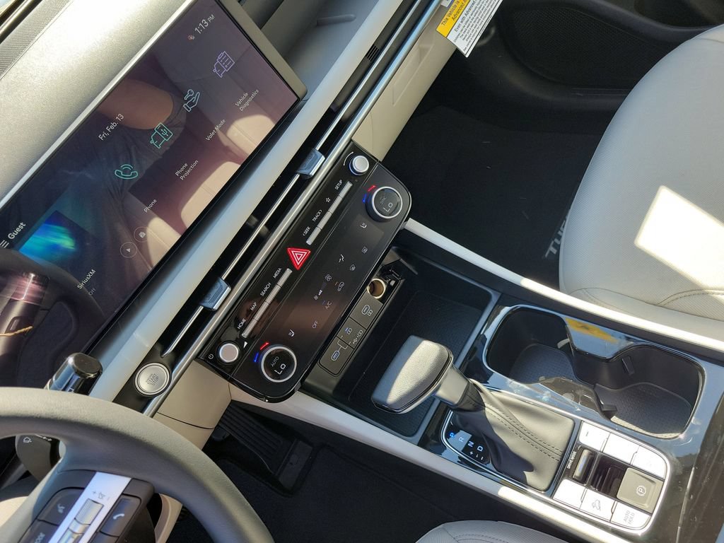Used 2026 Hyundai Tucson SEL FWD image 23