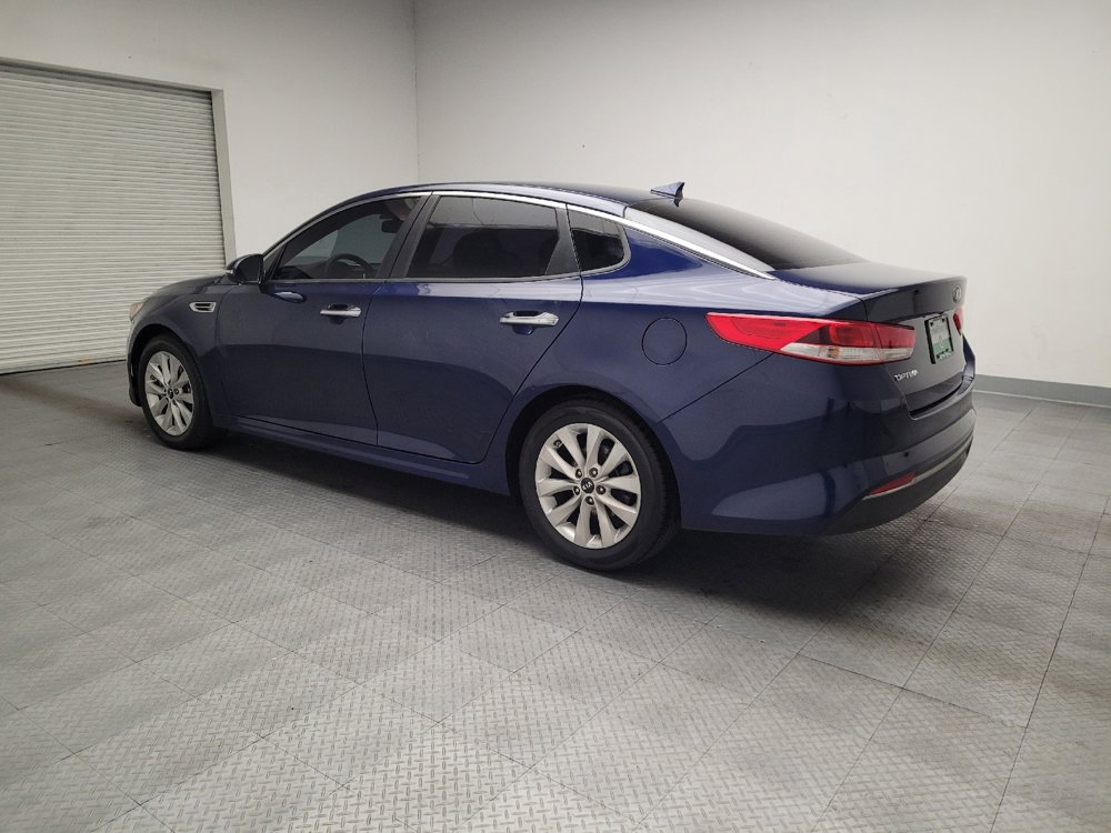 Used 2016 Kia Optima LX image 3