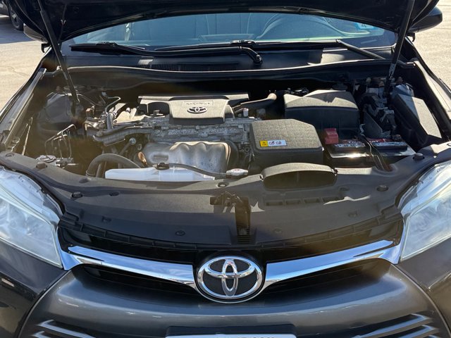 Used 2017 Toyota Camry LE FWD image 36