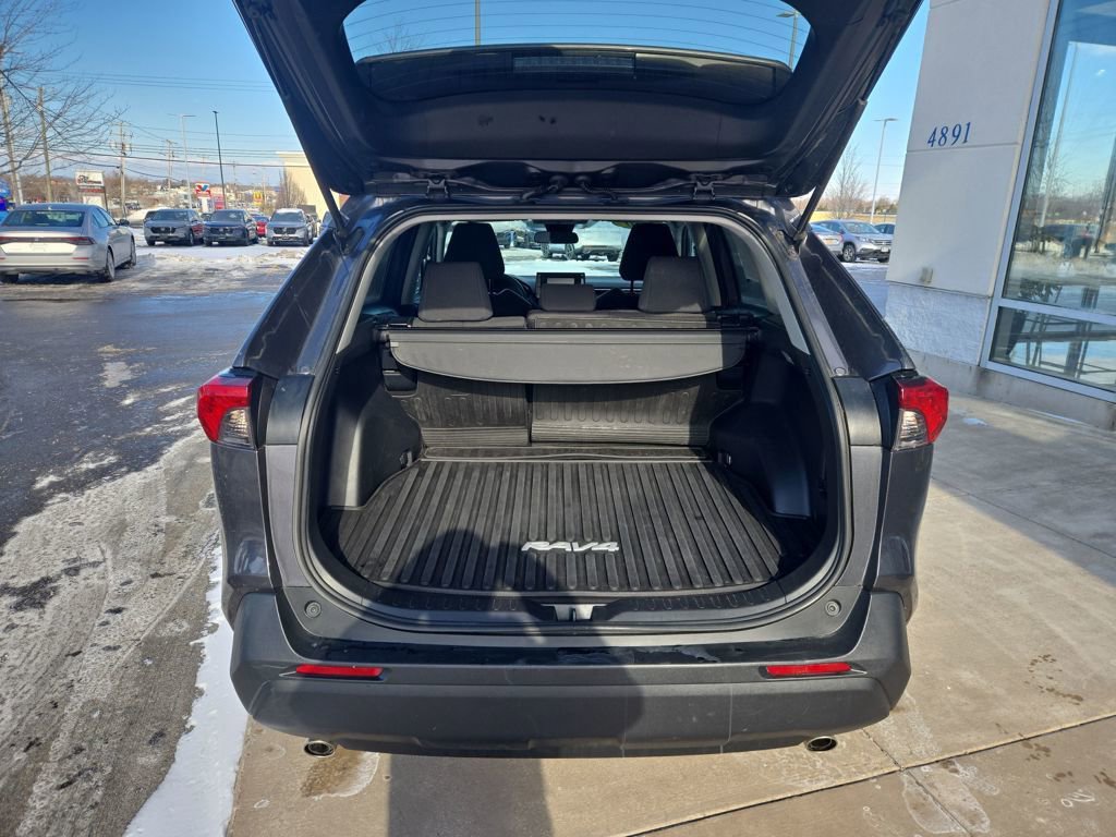 Used 2020 Toyota RAV4 LE w/ All Weather Liner Package image 21
