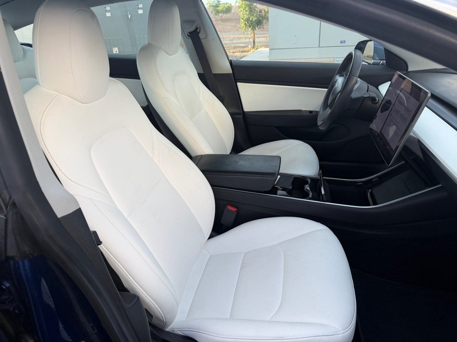 Used 2019 Tesla Model 3 Long Range AWD/4WD image 30