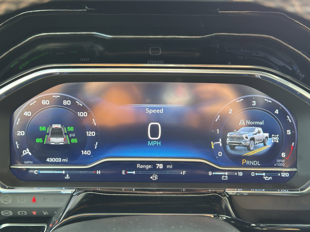 Used 2024 Chevrolet Silverado 2500 LT w/ Convenience Package image 33