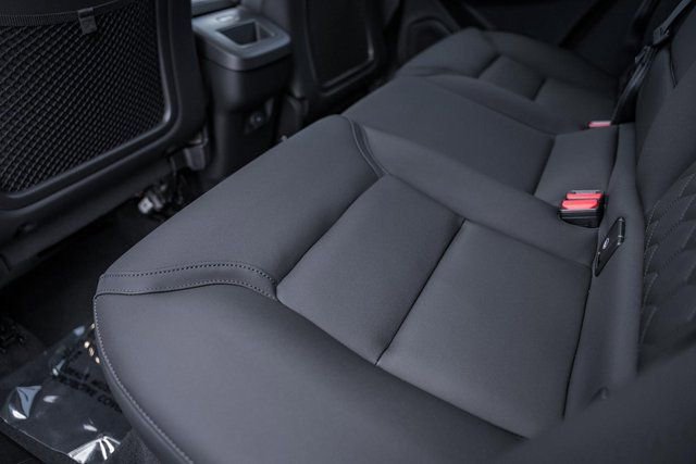 New 2026 Volvo XC60 B5 Plus w/ Protection Package Premier image 34