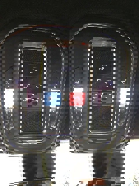 New 2025 Jeep Grand Cherokee Altitude image 13