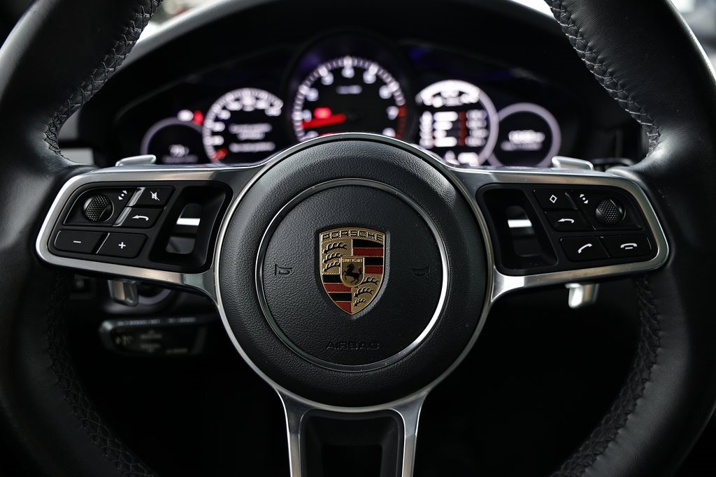 Certified 2020 Porsche Cayenne image 31