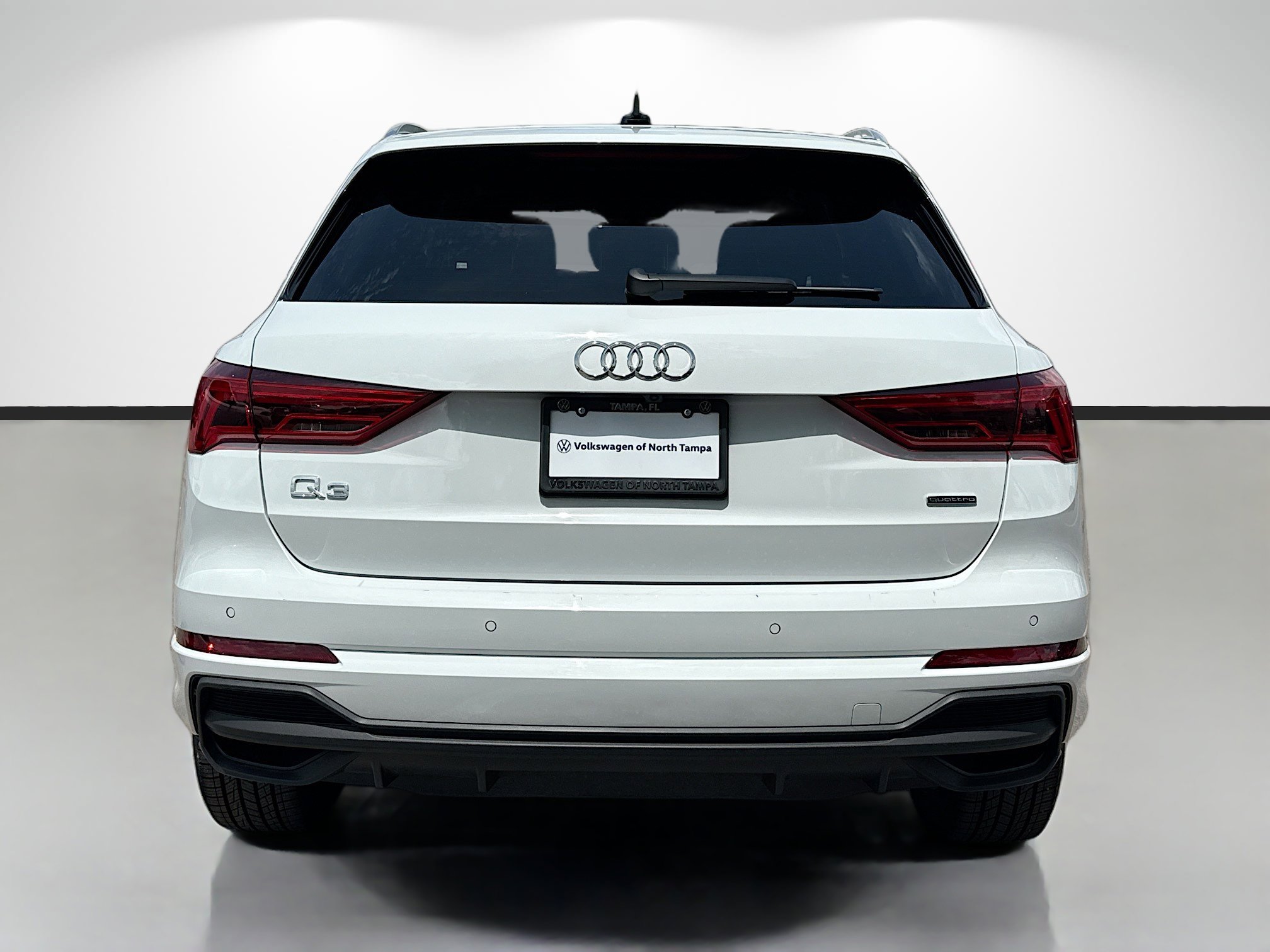 Used 2025 Audi Q3 2.0T Premium AWD/4WD image 4