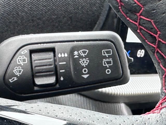 Used 2025 Ford Explorer ST-Line w/ Premium Package AWD/4WD image 19
