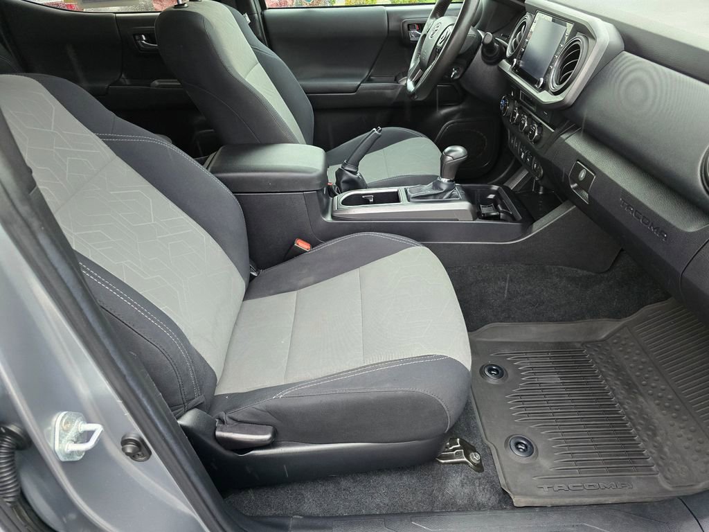 Used 2022 Toyota Tacoma SR5 image 12