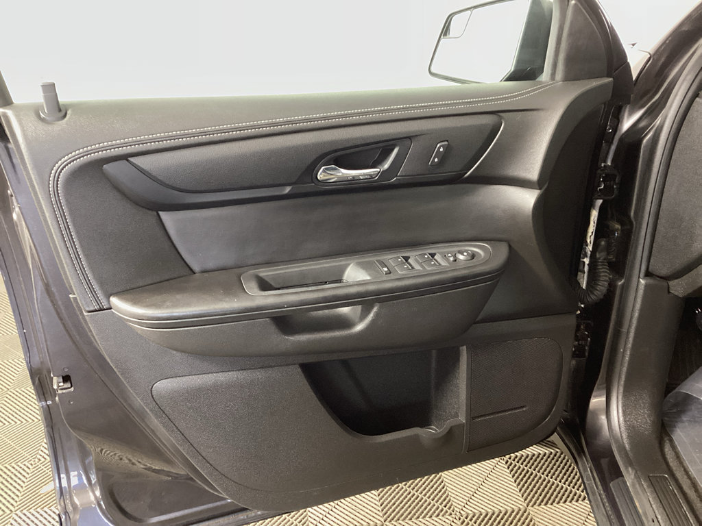 Used 2014 GMC Acadia SLE AWD/4WD image 18