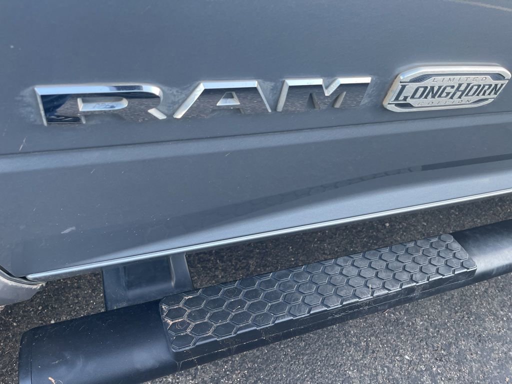 Used 2022 RAM 2500 Limited AWD/4WD image 14