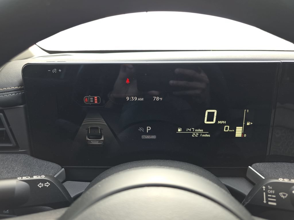 New 2026 Nissan Kicks SV w/ SV Premium Package FWD image 19