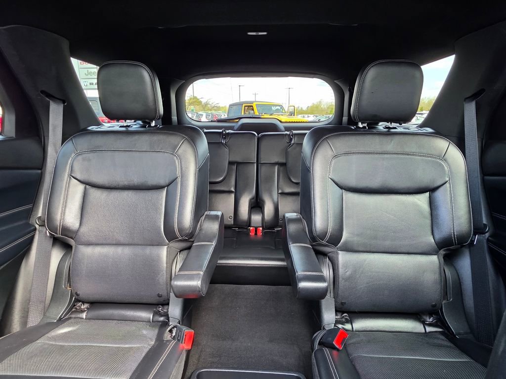 Used 2020 Ford Explorer Limited image 33