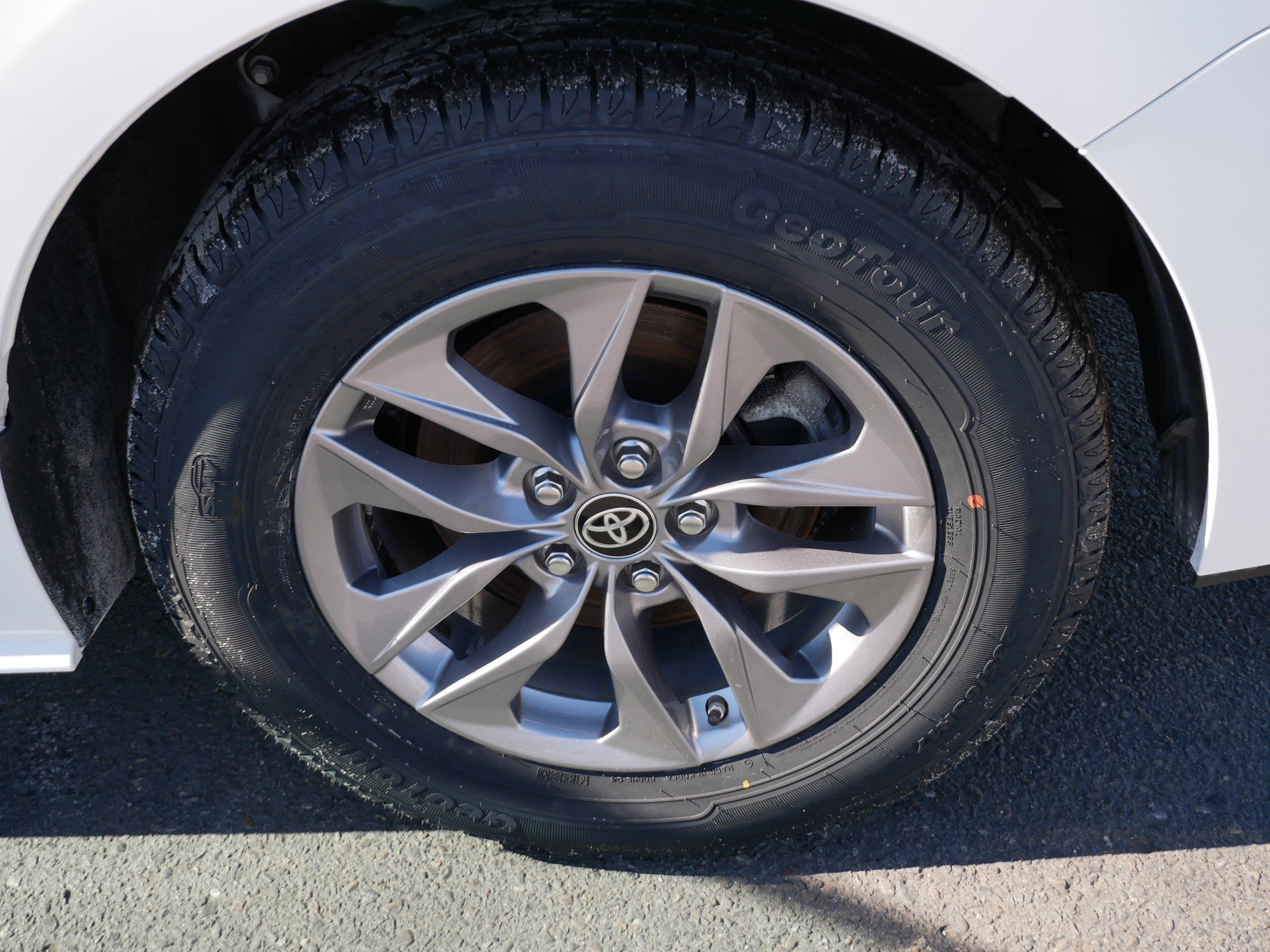 Certified 2025 Toyota Sienna LE image 15