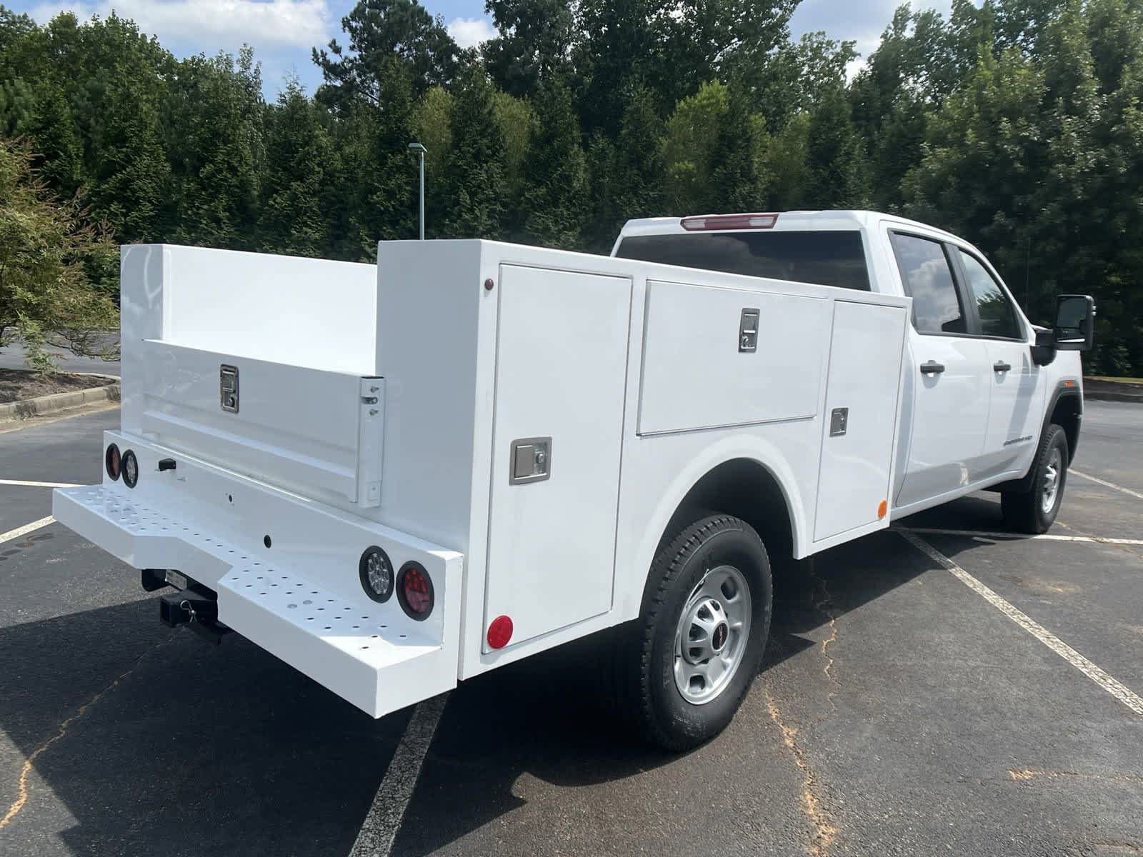 New 2024 GMC Sierra 2500 Pro w/ Convenience Package image 10