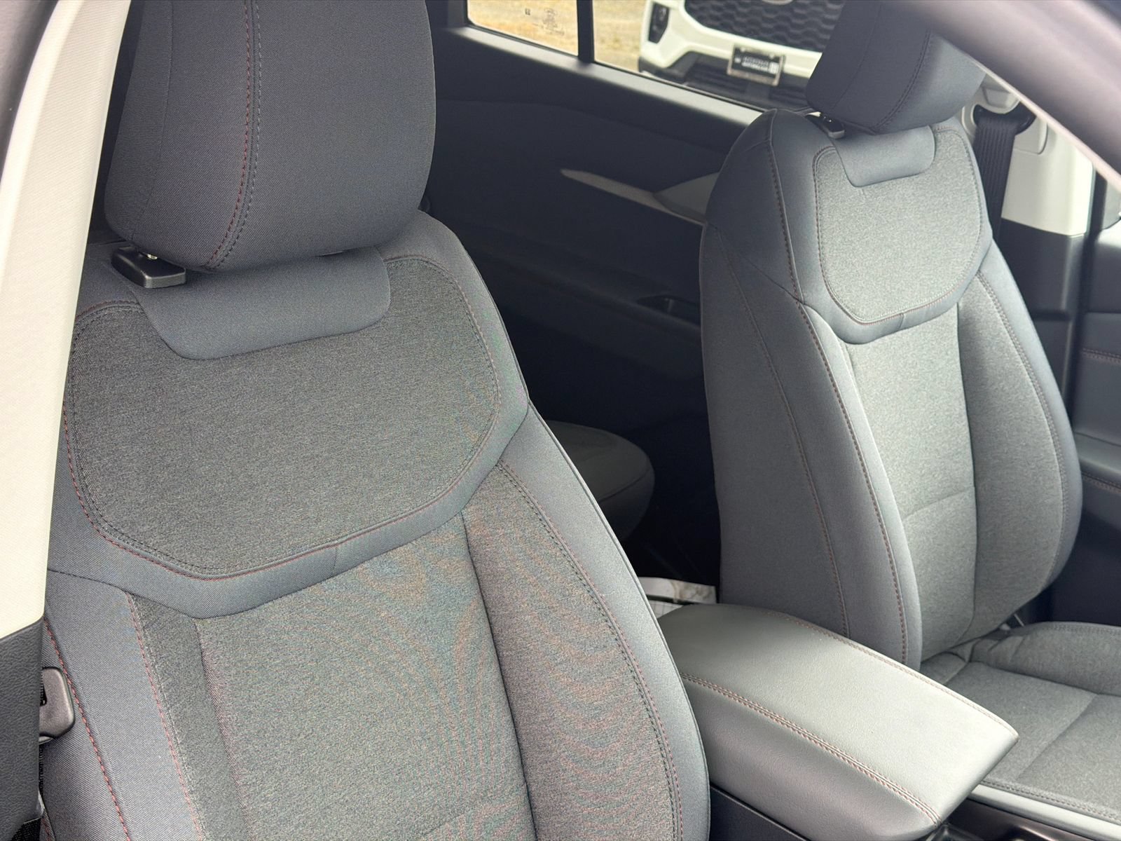 New 2026 Ford Explorer Active AWD/4WD image 11