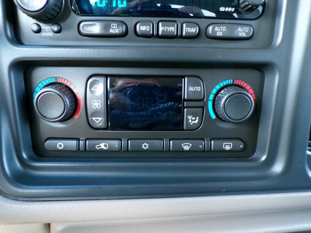 Used 2003 GMC Yukon SLT w/ 1SD Preferred Equipment Group image 25