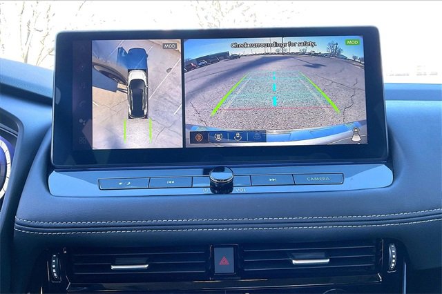 Certified 2025 Nissan Rogue SL w/ SL Premium Package image 19