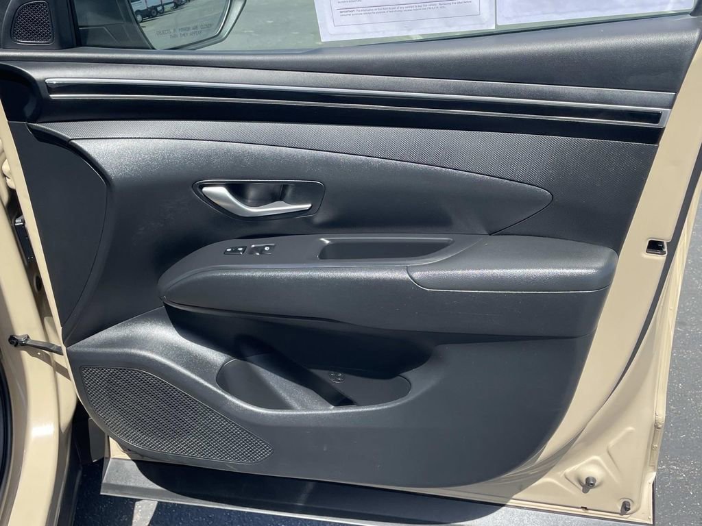 Certified 2024 Hyundai Santa Cruz SE AWD/4WD image 27