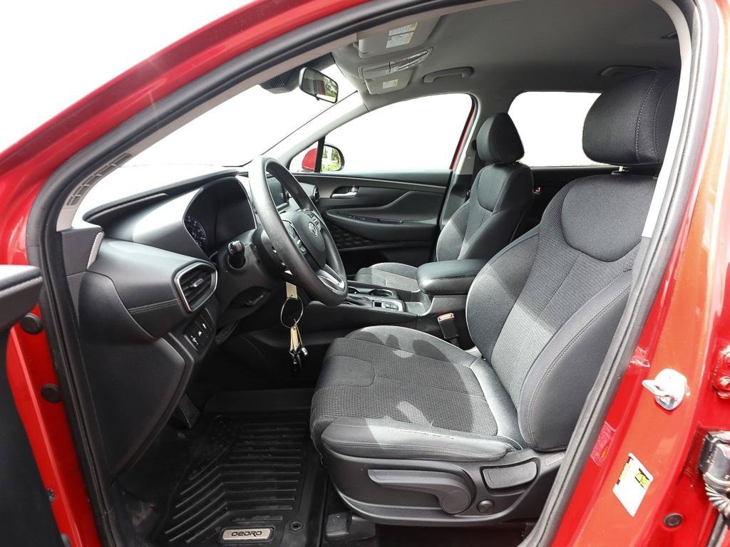 Used 2020 Hyundai Santa Fe SE FWD image 12