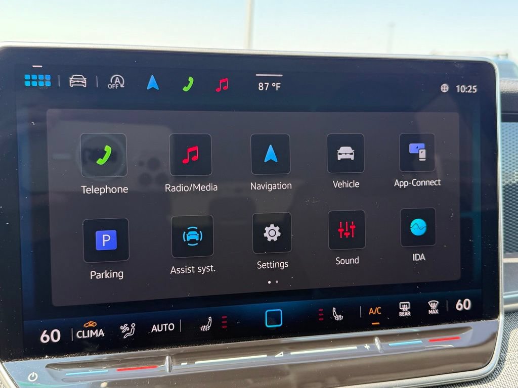 Certified 2025 Volkswagen Tiguan S FWD image 22