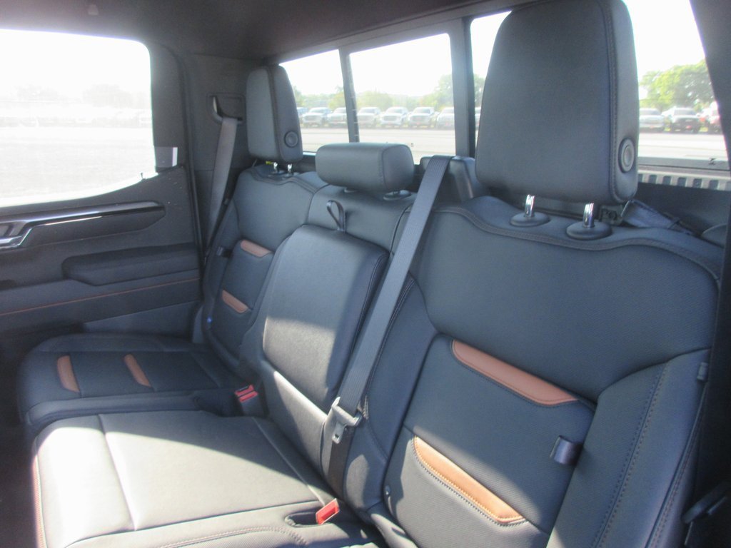 New 2026 GMC Sierra 1500 AT4 w/ AT4 Premium Package image 16