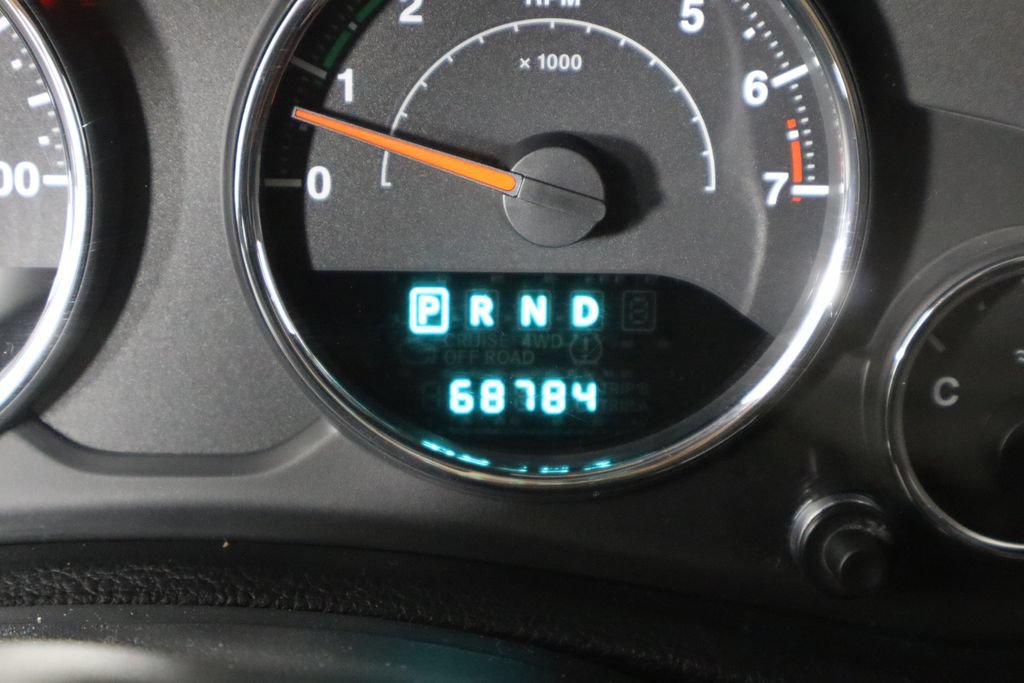 Used 2013 Jeep Wrangler Sport AWD/4WD image 29