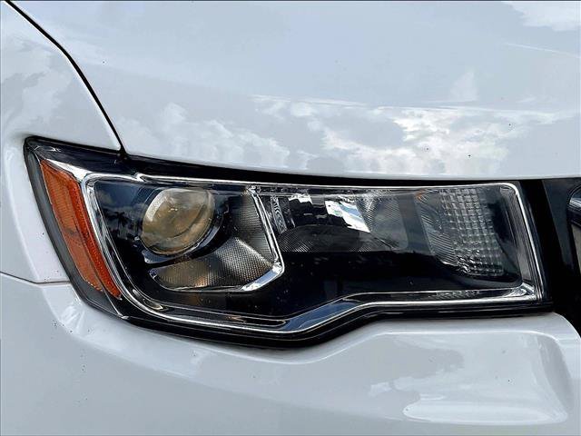 Used 2022 Jeep Grand Cherokee Limited AWD/4WD image 28