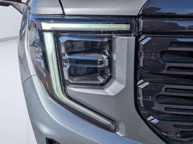 Used 2023 GMC Sierra 1500 Denali Ultimate image 9