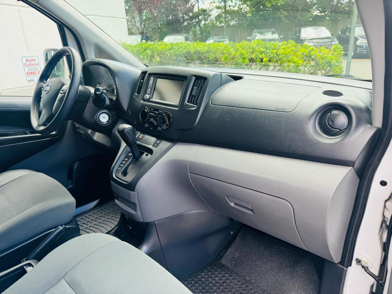 Used 2020 Nissan NV200 SV FWD image 20