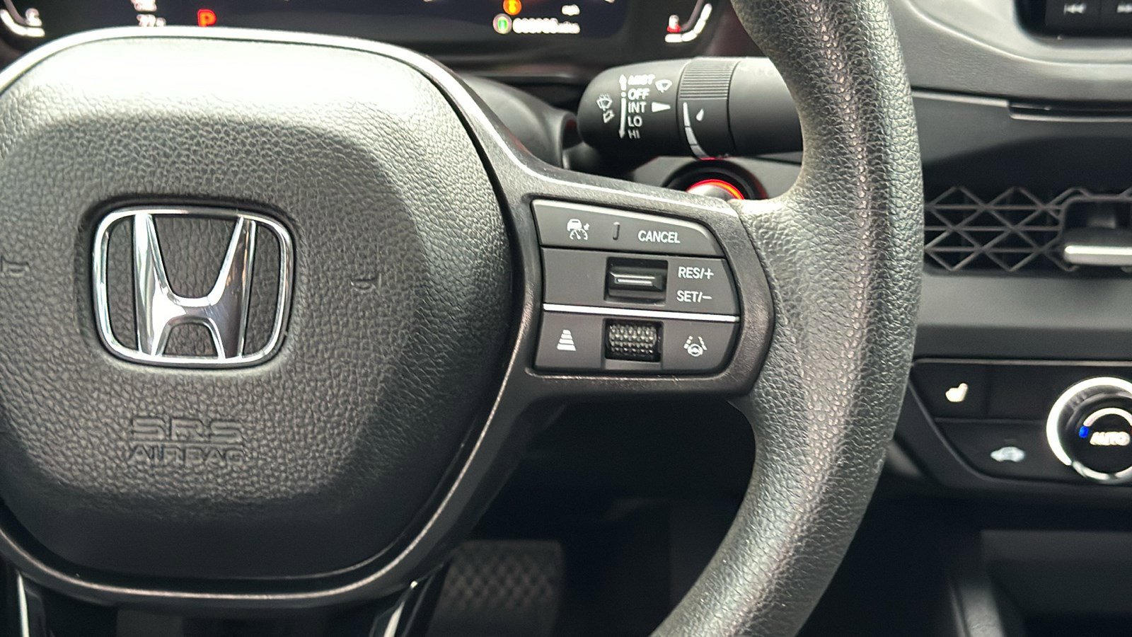 Used 2025 Honda Accord SE image 31