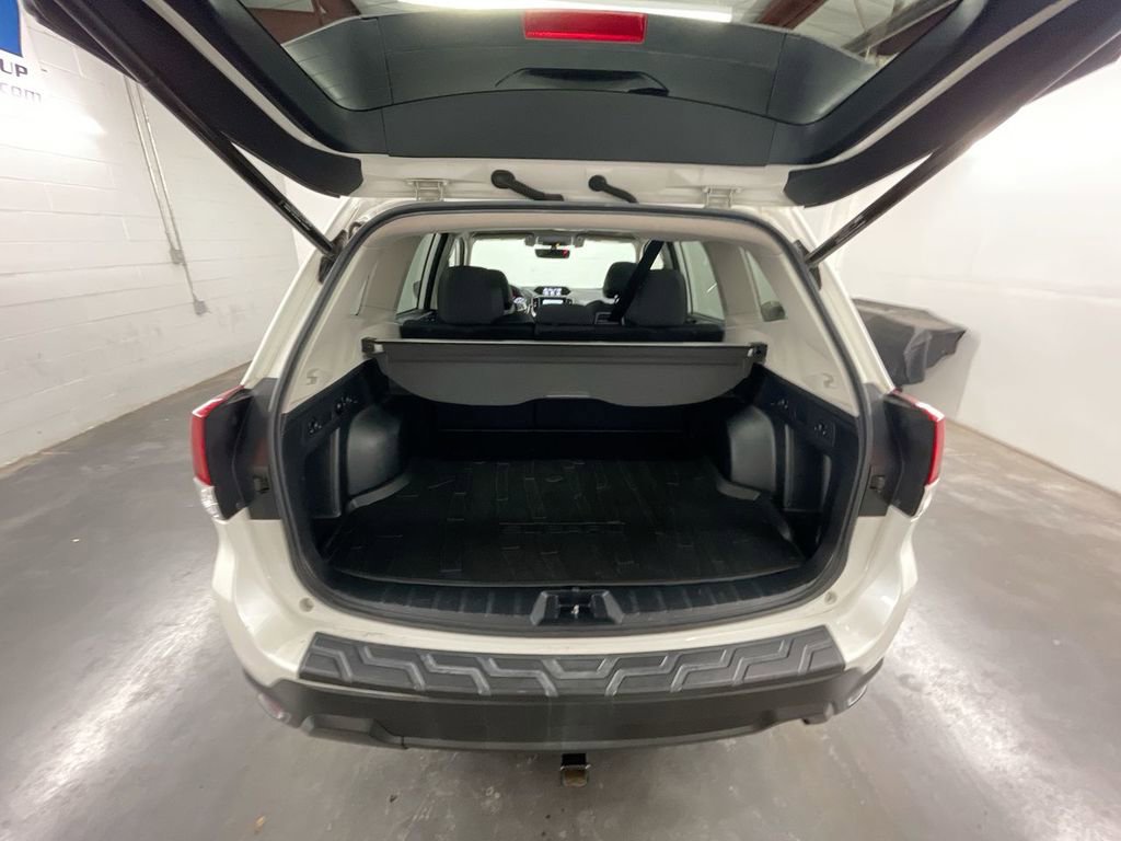 Used 2019 Subaru Forester Premium image 25