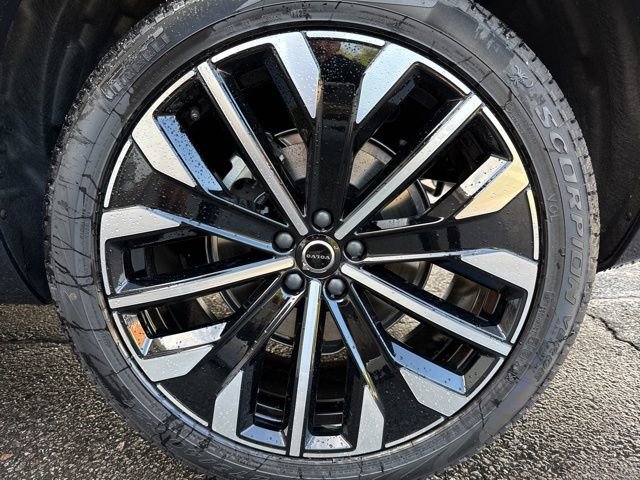 New 2026 Volvo XC90 B6 Plus image 5