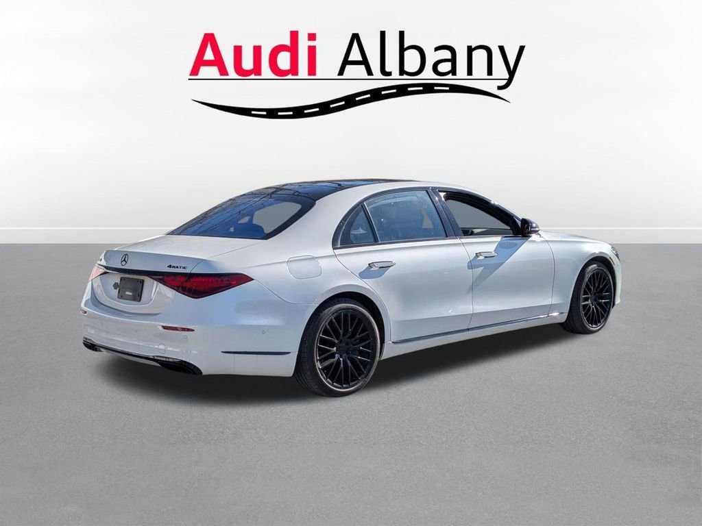 Used 2021 Mercedes-Benz S 580 4MATIC Sedan image 4