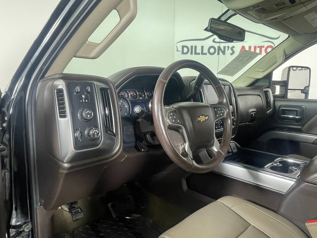 Used 2017 Chevrolet Silverado 2500 LTZ w/ Duramax Plus Package image 13