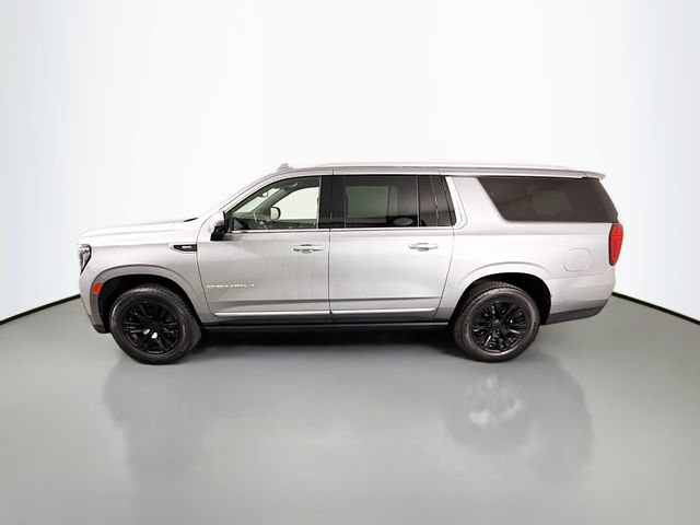 Used 2024 GMC Yukon XL Denali AWD/4WD image 4