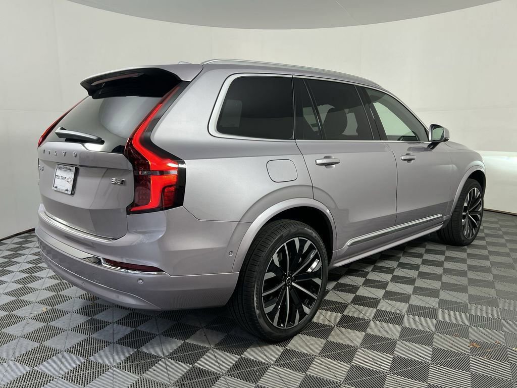 New 2026 Volvo XC90 B6 Plus w/ Protection Package Premier image 8