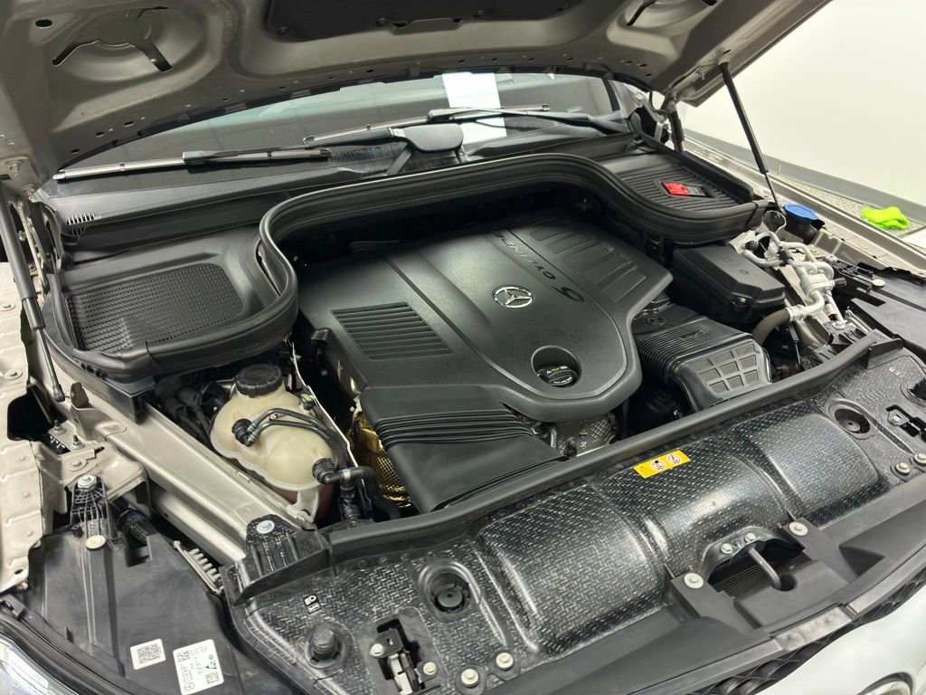 Used 2022 Mercedes-Benz GLS 450 4MATIC image 62