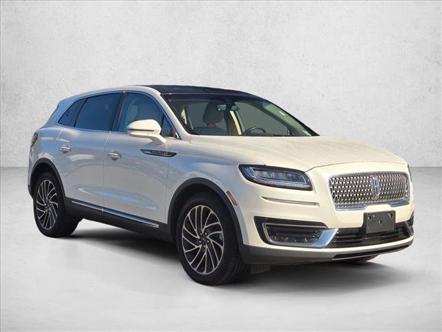 Used 2019 Lincoln Nautilus Reserve image 3