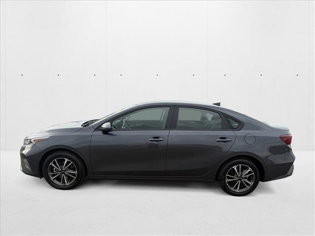 Used 2023 Kia Forte LXS image 9