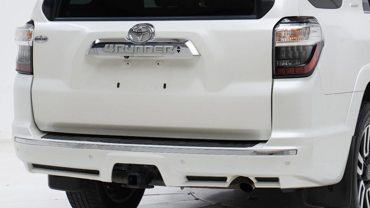 Used 2018 Toyota 4Runner Limited RWD image 13