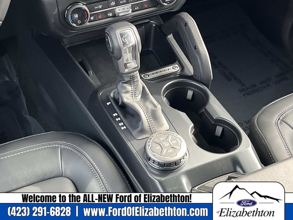 New 2025 Ford Bronco Outer Banks w/ Sasquatch Package image 14