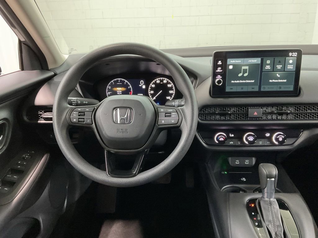 Certified 2026 Honda HR-V LX image 9