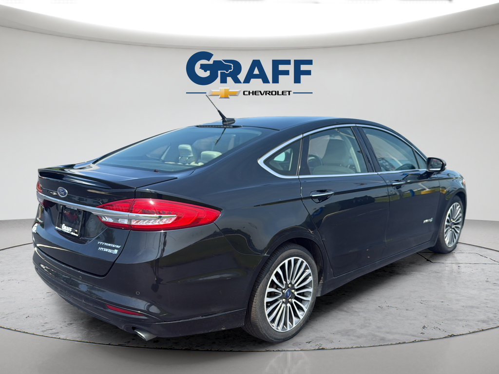 Used 2018 Ford Fusion Titanium FWD image 15