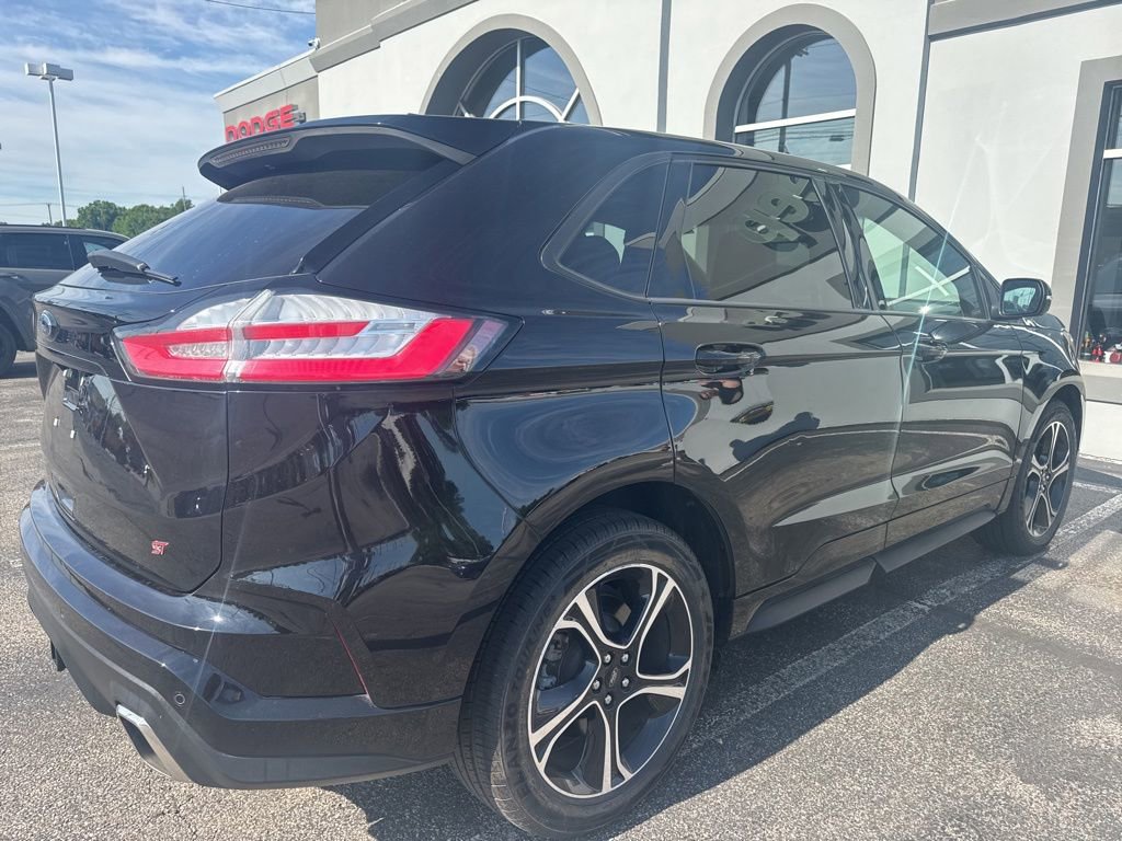 Used 2019 Ford Edge ST AWD/4WD image 9