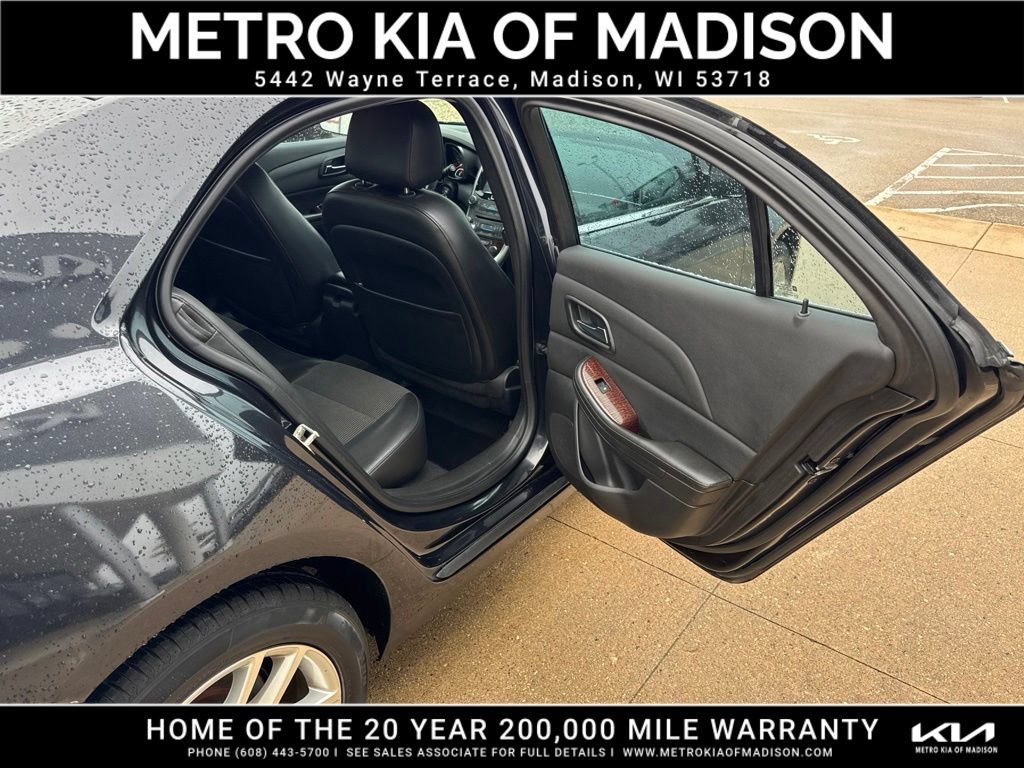 Used 2013 Chevrolet Malibu LT w/ Power Convenience Package FWD image 35