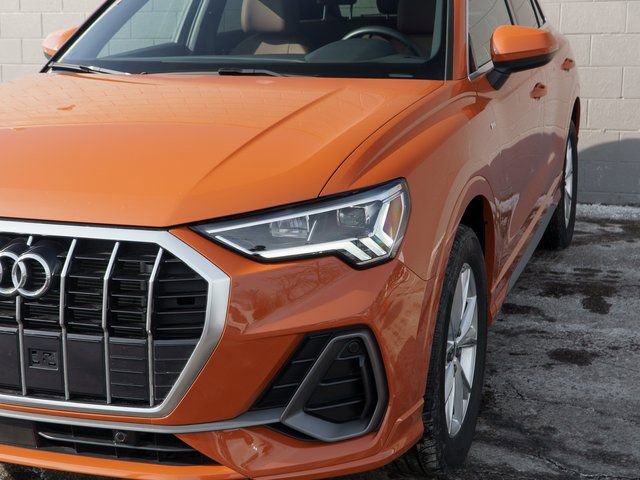 Certified 2025 Audi Q3 2.0T Premium Plus w/ Premium Plus Package image 11