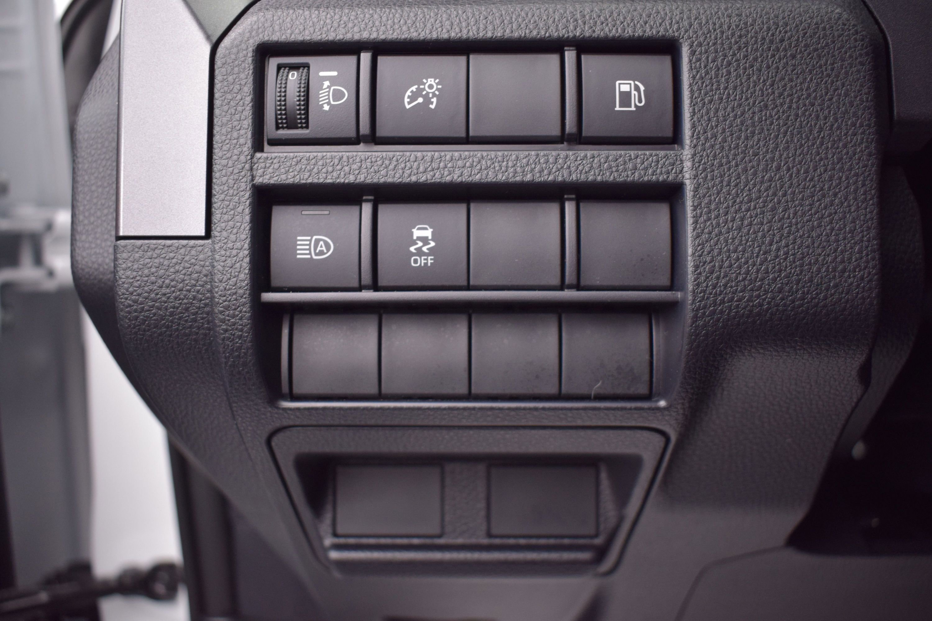 Used 2026 Toyota 4Runner SR5 AWD/4WD image 16